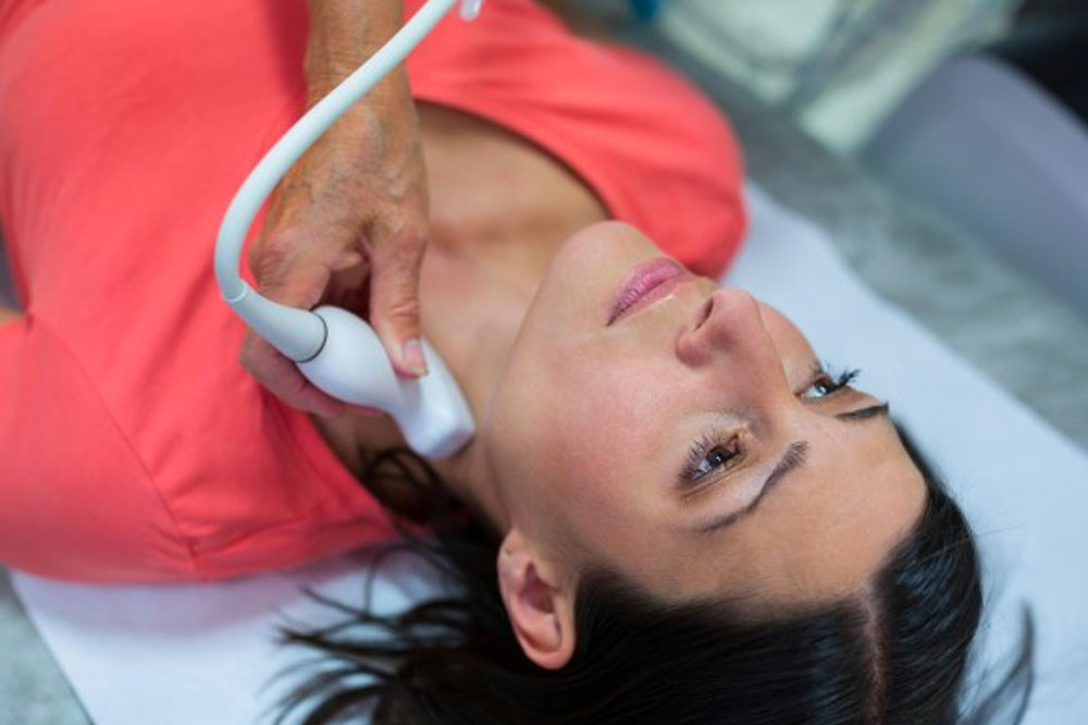 How to Lower the Risk of Thyroid Cancer