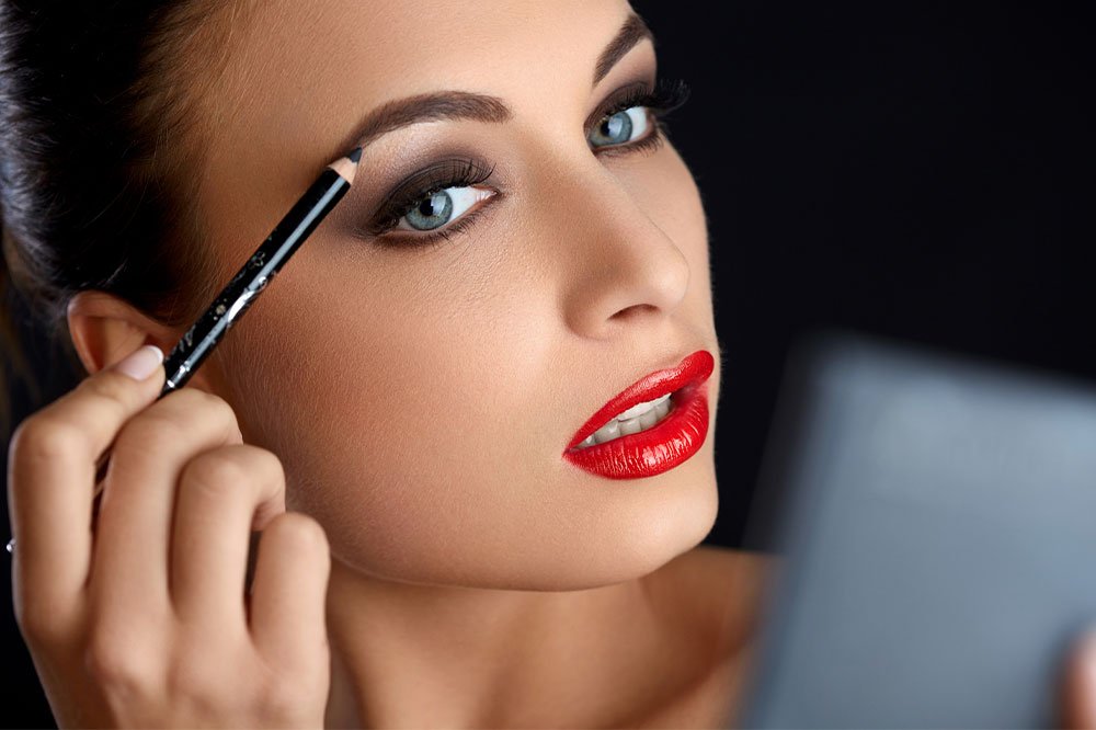 Top 6 Products for On-trend Eyebrows