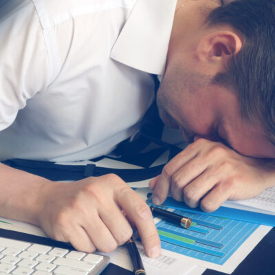 Early Symptoms and Main Cause of Ankylosing Spondylitis